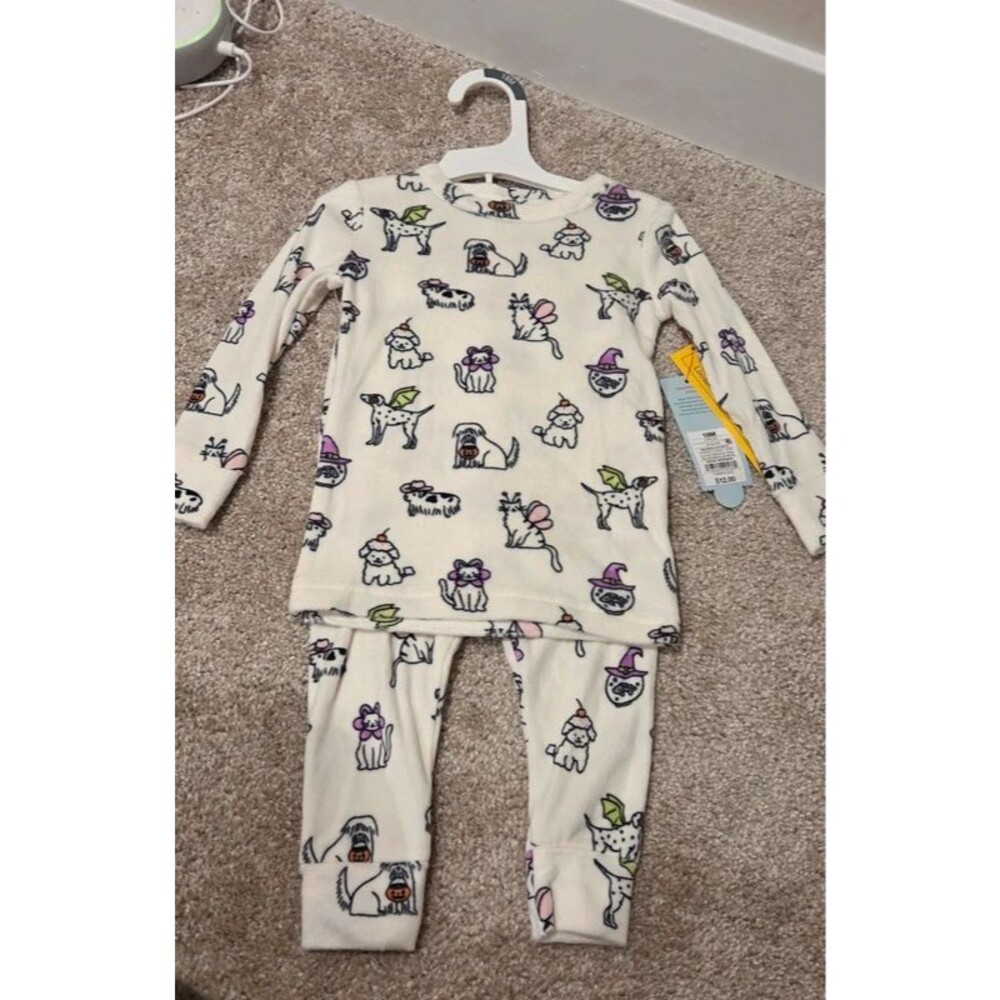 Cat & jack 2 piece 18 month halloween pets pajama set